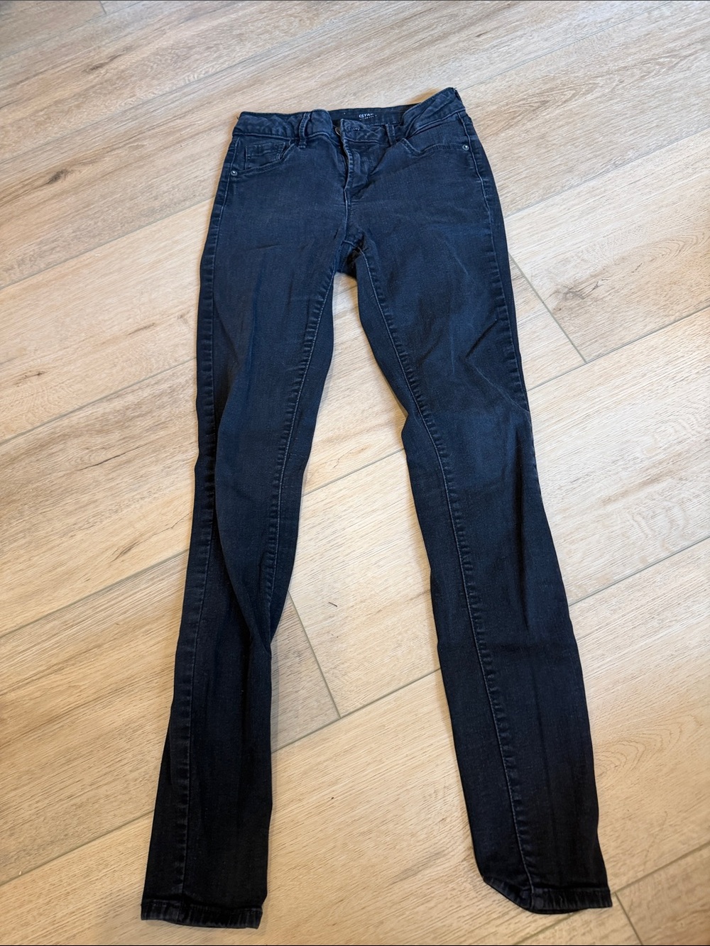 Old Navy Black Skinny Jeans - Sleek Stretch Fit